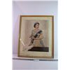 Image 1 : Framed Print of Queen Elizabeth II