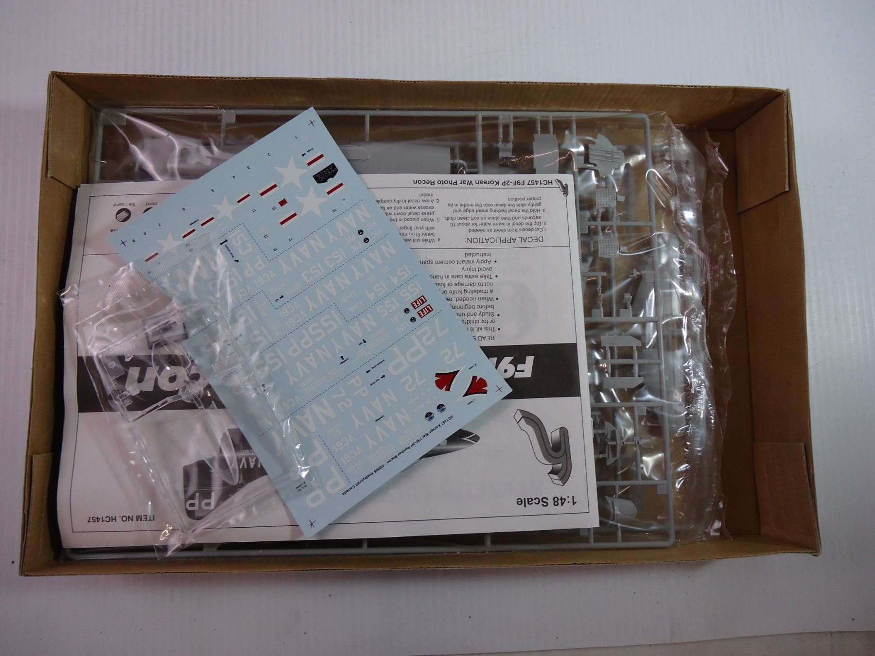Recon Model Kit 1:48 Scale Korea Panther and Photo Recon model kits
