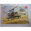Image 2 : (3) Model kits - military helicopters and fighter plane