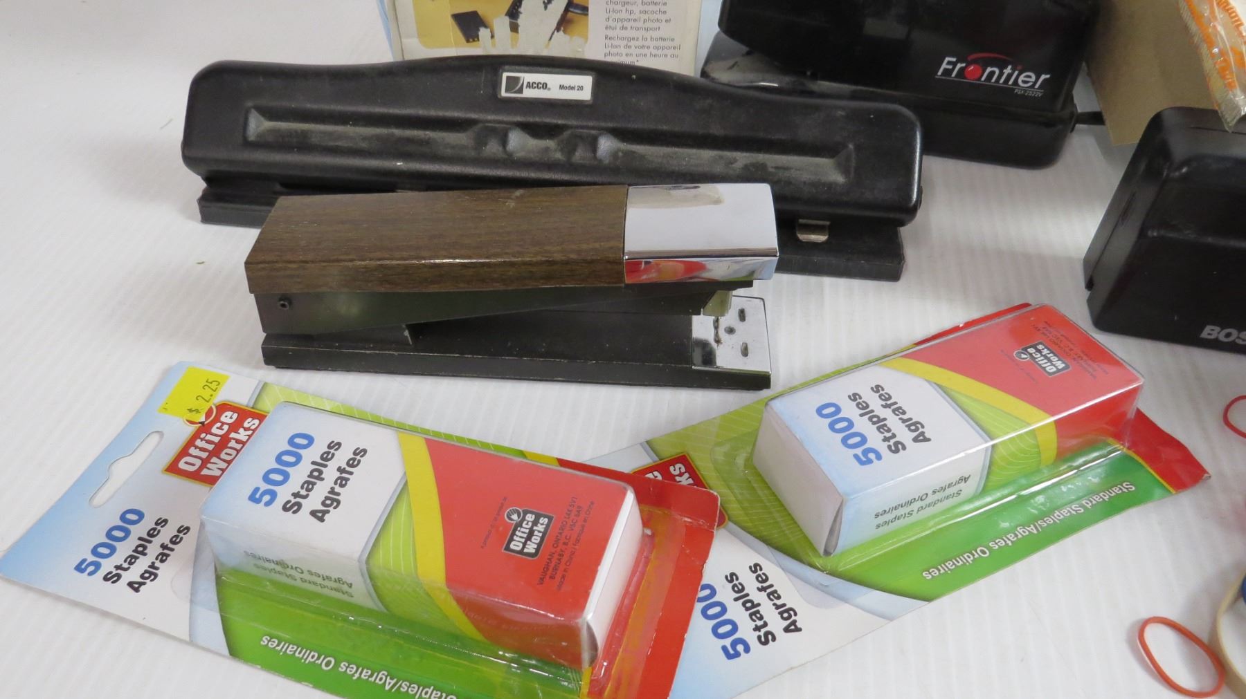 Elastic Bands Bow of Tape 3 Hole Punch 2 Hole Punch Electric