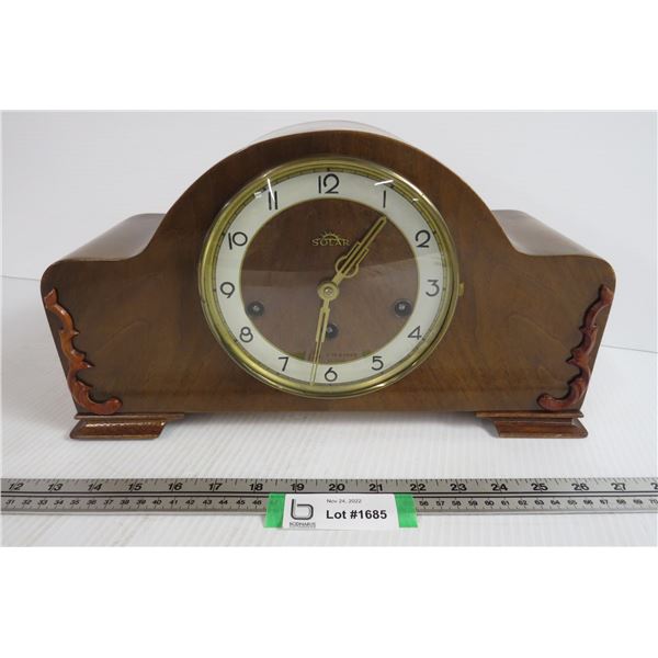 Vintage Solar Clock (running with key) - Bodnarus Auctioneering