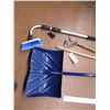 Image 2 : *Garden Tool, snow scoop, misc