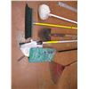 Image 2 : *Rake, Broom, Shovel, Mop, Telescope Handle