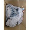 Image 2 : *Electric blanket with (2) pillows + (2) throw blankets
