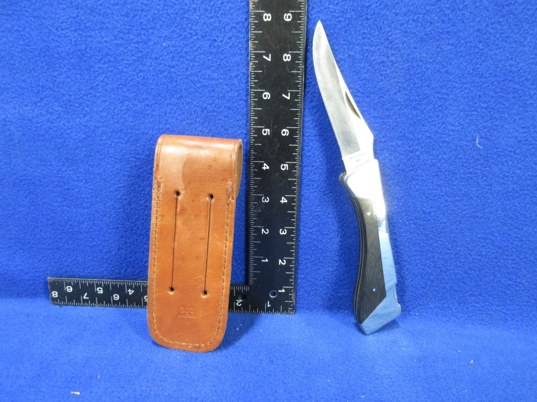 Sharp 300 Locking Folding Blade Knife with Sheath