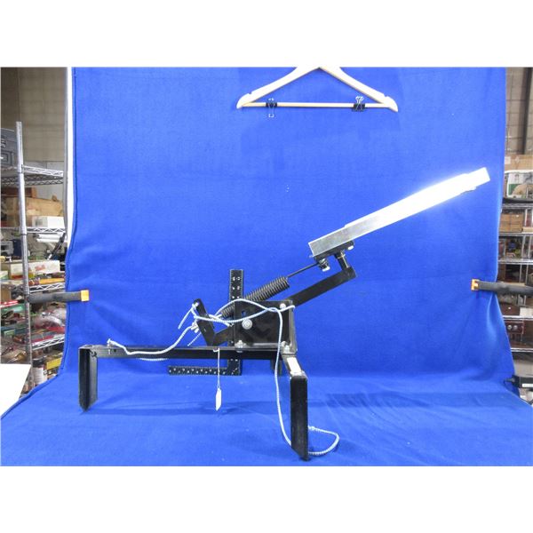 Clay Pigeon Thrower - String Release - Unknown Make