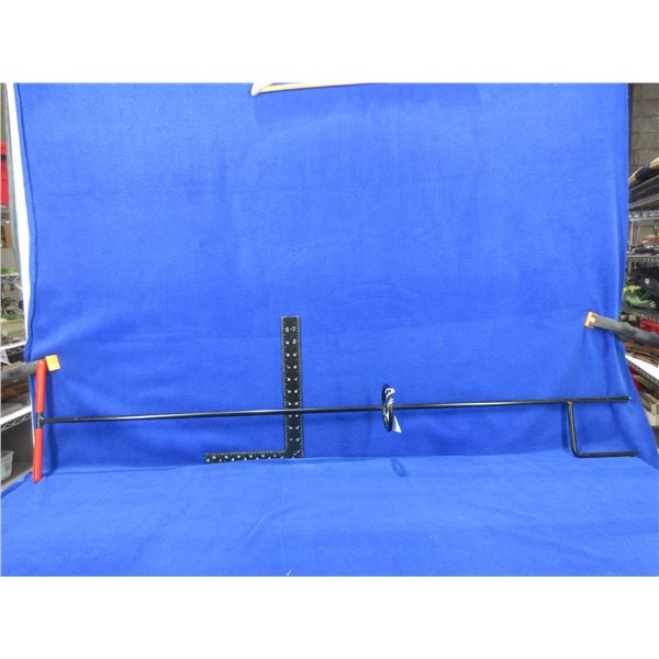 NEW - My Bow Buddy - Bow and Arrow Stand - 43" High