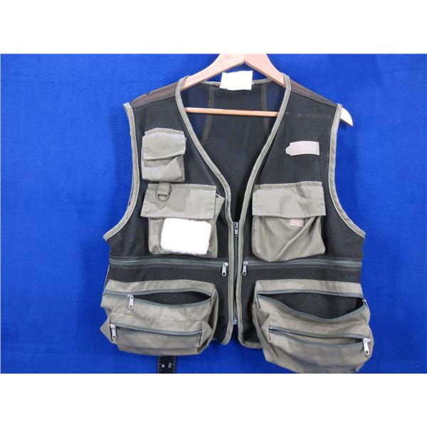 Sportfield Shooting Vest - Size Large - Appears Unused
