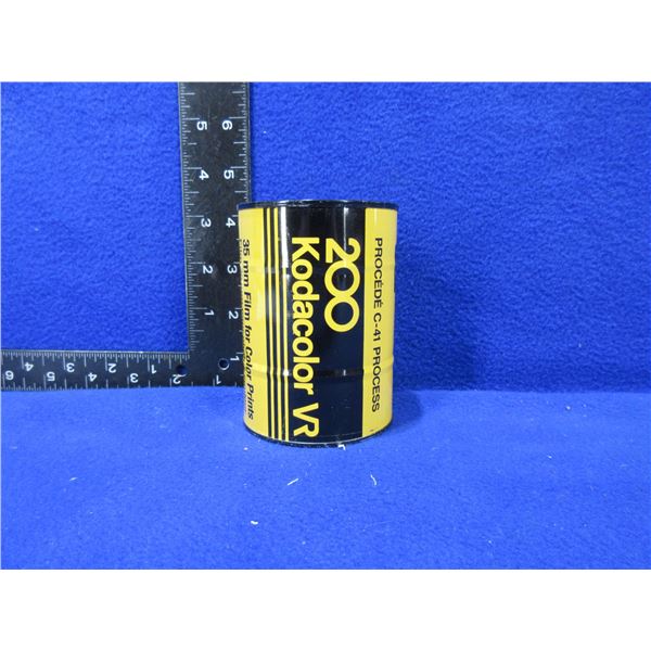 Piggy Bank - Kodacolor VR 200