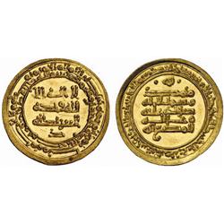 ISLAMIC. IKHSHIDID. Kafur, 355-357 AH. Dinar. AV 3.99g. Misr. 355h. Initial ‘kaf’ below on revers…