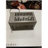 Image 2 : RV 20 AMP POWER CONVERTER MODEL 3220
