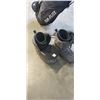 Image 2 : TOP FLITE GOLF BAG WITH TAYLORMADE, SPALDING CLUBS AND MORE WITH SNOWBOARD BOOTS