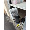 Image 2 : OIL HEATER AND 3 ELECTRIC HEATERS