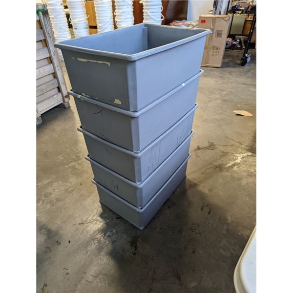 5 Stacking 5 STACKING BINS 24