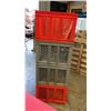 Image 2 : 8 STACKING CRATES