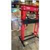 Image 2 : AIR/HYDRAULIC SHOP PRESS