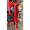 Image 8 : AIR/HYDRAULIC SHOP PRESS