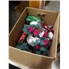 Image 2 : 2 BOXES OF CHRISTMAS DECOR