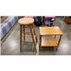 Image 1 : BAR STOOL AND ENDTABLE