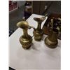 Image 2 : TRAY OF BRASS VASES