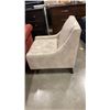 Image 2 : BEIGE ACCENT CHAIR