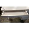 Image 2 : WHITE PEDESTAL DESK