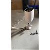 Image 2 : ARLO ESSENTIAL SPOTLIGHT WIRE FREE 1080P SECURITY CAMERA - TESTED WORKING