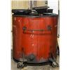 Image 1 : INDUSTRIAL USED 300 GALLONS OIL BIN ON WHEELS