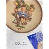 Image 2 : Christmas Plate Collection