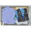 Image 1 : FLAT OF ASSORTED CLOTHING ITEMS