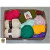 Image 1 : BOX OF YARN