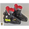 Image 1 : YOUTH SIZE 13 NORDICA SKI BOOTS