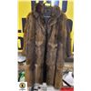 Image 1 : LADIES SIZE MEDIUM RACCOON FURÿ?ÿLENGTH FUR