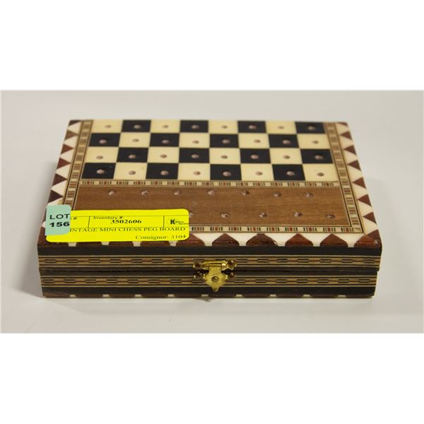 VINTAGE MINI CHESS PEG BOARD