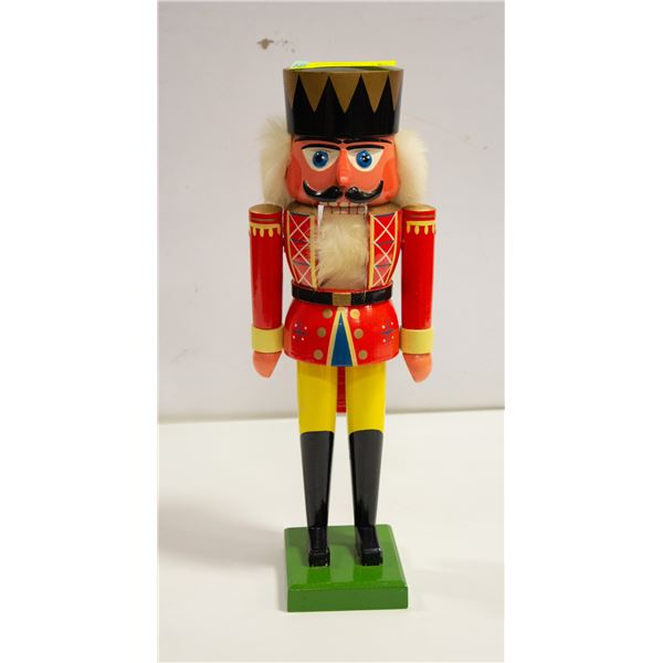 VINTAGE NUTCRACKER
