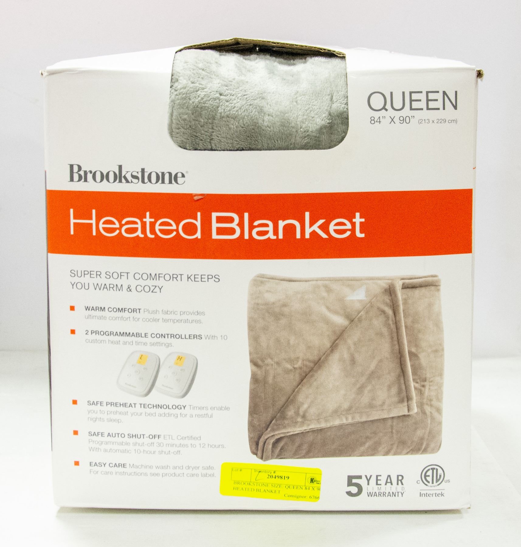 BROOKSTONE SIZE QUEEN 84 X 90 HEATED BLANKET