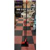 Image 1 : NEWLY ASSEMBLED BROOM AND DUST PAN SET