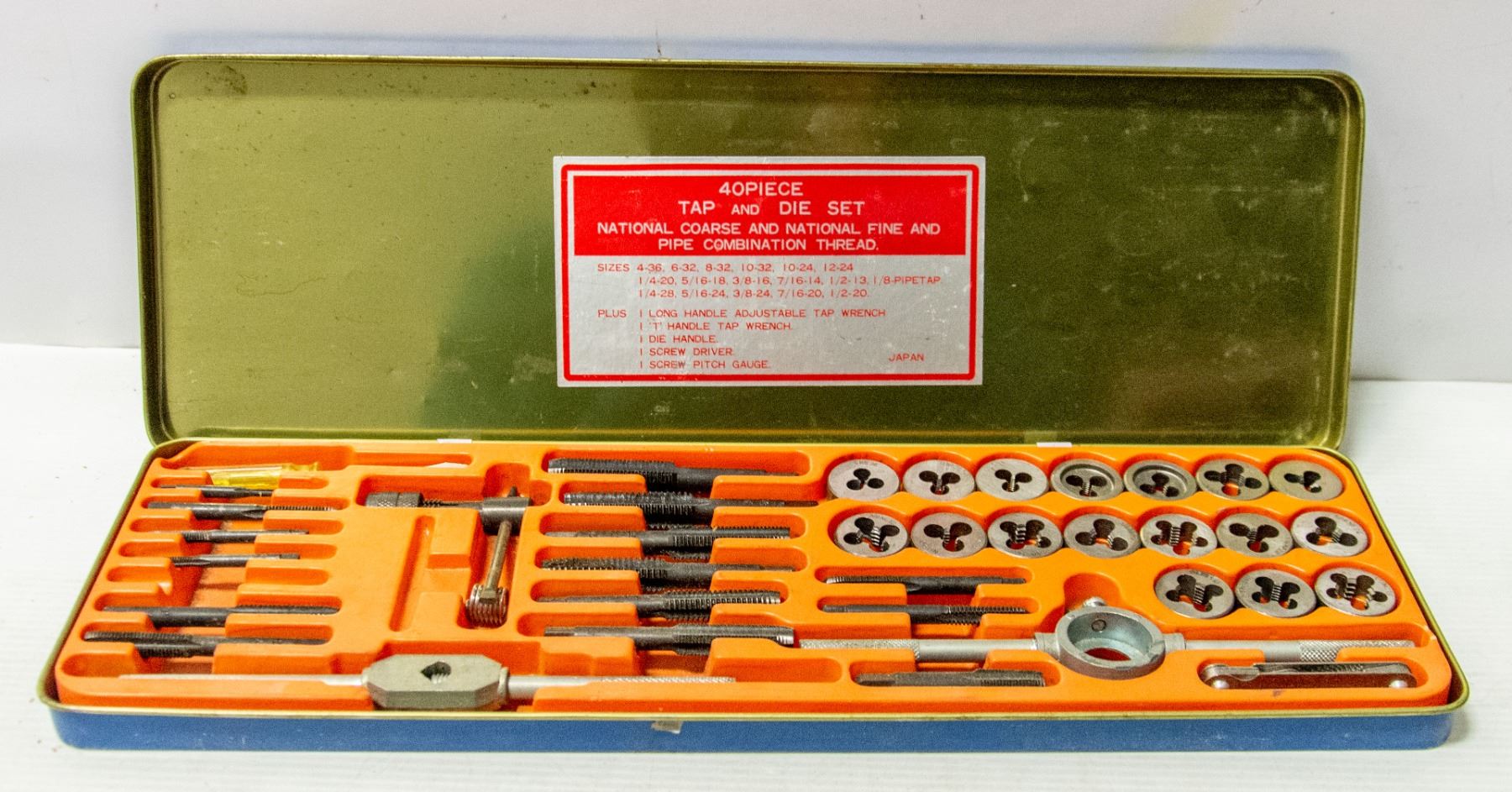 40 PIECE TAP AND DIE SET