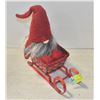 Image 1 : CHRISTMAS GNOME IN SLEIGH CENTERPIECE