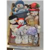 Image 1 : LARGE FLAT OF SNOWMAN THEME CHRISTMAS DECORATIONS