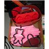 Image 1 : FLAT OF SILICONE BAKING ACCESSORIES, GLOVES +