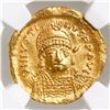 Image 1 : Byzantine Empire, AV solidus, Justin I, 518-527 AD, Constantinople mint, NGC AU, strike 5/5, surface
