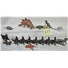 Image 1 : 18pc Vintage Plastic Dinosaurs - Horses - Reptiles Toy Figurines