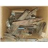 Image 2 : BOX W/ LARGE AMOUNT OF METAL HINGES