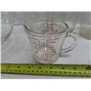 Image 3 : 4 Glass jars (2 Nabob Brand) + Serving bowl & measuring glass cup