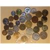 Image 1 : Assorted World Coins and Tokens (12.22 oz)