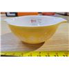 Image 8 : Vintage Pyrex 3 Bowl Set