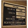Image 6 : Vintage RCA Record Player