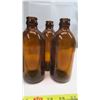 Image 3 : Vintage 7-Up and Beer Bottles