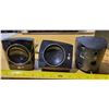 Image 2 : Speaker with 3 Small Speakers